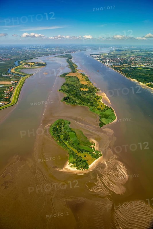 Elbe, tidal flats at low tide on an island in the Elbe near Wedel and Jork, Wedel, Lower Saxony, Germany, Hamburg, Free and Hanseatic City of Hamburg, Europe, aerial photograph, birds-eyes view, aerial photography, aerial photography, overview, bird's eye view