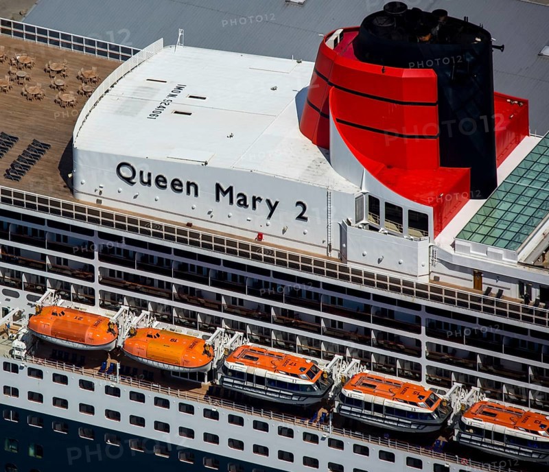 Superstructure with smokestack and lifeboats, cruise terminal, Unilever House cruise ship Queen Mary 2, Hamburg harbour, Elbe, Hamburg, Free and Hanseatic City of Hamburg, Germany, Europe, aerial view, birds-eyes view, aerial photography, aerial photography, overview, bird's eye view