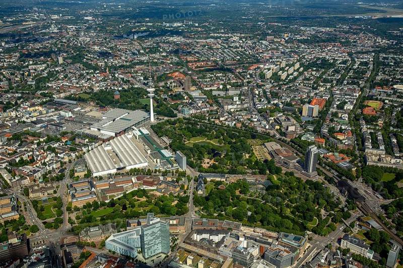CCH - Congress Center Hamburg and Wallgrabenpark, Dammtordamm, Hamburg, Free and Hanseatic City of Hamburg, Germany, Europe, aerial view, birds-eyes view, aerial photography, aerial photography, overview, bird's eye view