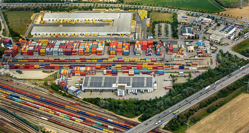 Container terminal Regensburg, transhipment station Regensburg, container gantry cranes, logistics, transport, Regensburg, independent city in Eastern Bavaria, Bavaria, Germany, Europe, aerial view, birds-eyes view, aerial photography, aerial photography, aerial photography, overview, bird's eye view