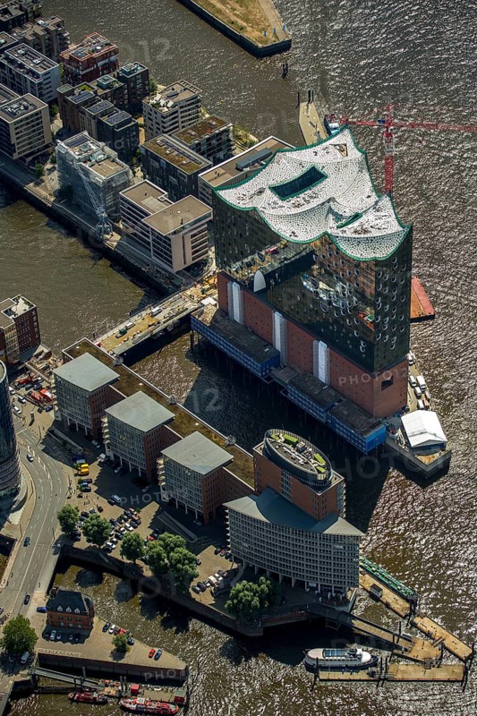 Roof construction of the Elbphilharmony, concert hall in the HafenCity in Hamburg, Elbphilharmonie with Hafencity, Speicherstadt, UNESCO World Heritage Site, Hamburg harbour, Elbe, Hamburg, Free and Hanseatic City of Hamburg, Germany, Europe, aerial view, birds-eyes view, aerial photography, aerial photography, overview, bird's eye view