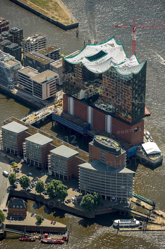 Roof construction of the Elbphilharmony, concert hall in the HafenCity in Hamburg, Elbphilharmonie with Hafencity, Speicherstadt, UNESCO World Heritage Site, Hamburg harbour, Elbe, Hamburg, Free and Hanseatic City of Hamburg, Germany, Europe, aerial view, birds-eyes view, aerial photography, aerial photography, overview, bird's eye view
