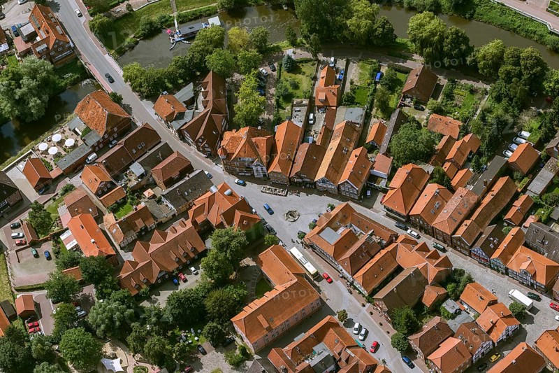 Old town of Hitzacker with the Jeetzel and Altjeetzel rivers, Elbe, Elbe banks, high water protection structures, lock, Hitzacker (Elbe), Lüchow-Dannenberg district, Elbtalaue, Elbe valley, Lower Saxony, Germany, Europe, aerial view, birds-eyes view, aerial photography, aerial photography, overview, bird's eye view