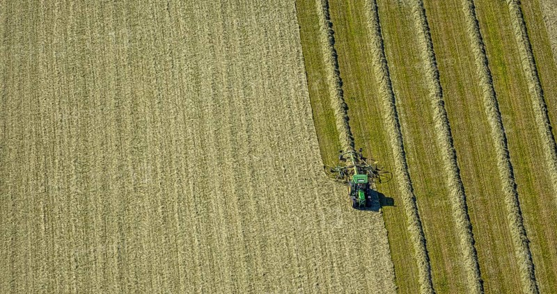 Aerial view, agricultural area, tractor mowing meadow, Gennebreck, Sprockhövel, Ruhr area, North Rhine-Westphalia, Germany, DE, Ennepe-Ruhr-Kreis, Europe, agriculture, agricultural fields, agricultural business, farm, aerial view, aerial photography, aerial photography, tractor, overview, bird's eye view, meadows and fields, birds-eyes view, overview