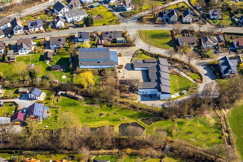 Aerial photo, primary school Allendorf, primary school Hachen, Allendorf, Sundern, Sauerland, North Rhine-Westphalia, Germany, DE, Europe, aerial photo, aerial photography, aerial photography, overview, bird's-eye view, view, overview, education, pupils, college, training, school year, homework, class, year group, education, pedagogy