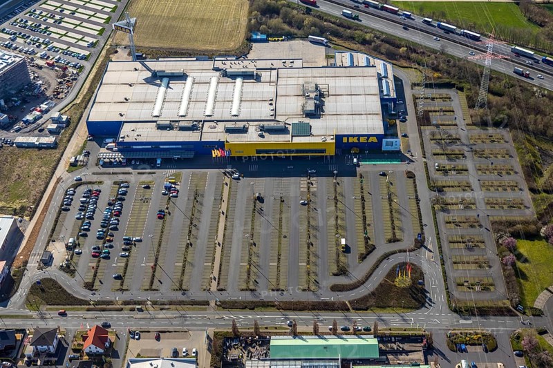 Aerial view, Ikea furniture store, Unna-Königsborn, city limits Kamen, Südkamen, Kamen, Ruhr area, North Rhine-Westphalia, Germany, DE, shopping centre, Europe, commercial enterprises, commercial area, commercial park, commercial location, commercial use, industrial area, industrial location, Kamen Karree, aerial view, aerial photography, aerial photography, car parks, Swedish furniture store, overview, Unna, bird's eye view, birds-eyes view, overview