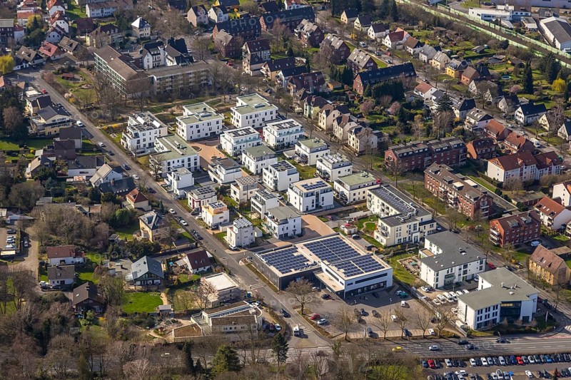 Aerial view, new development area multi-generational housing estate Mozartstraße / Sybil-Westendorp-Straße, Unna, Ruhr area, North Rhine-Westphalia, Germany, DE, Europe, property tax, real estate, aerial view, aerial photography, aerial photography, terraced houses, overview, bird's-eye view, housing estate, housing and living, residential buildings, housing quality, residential neighbourhood, housing estate, birds-eyes view, overview