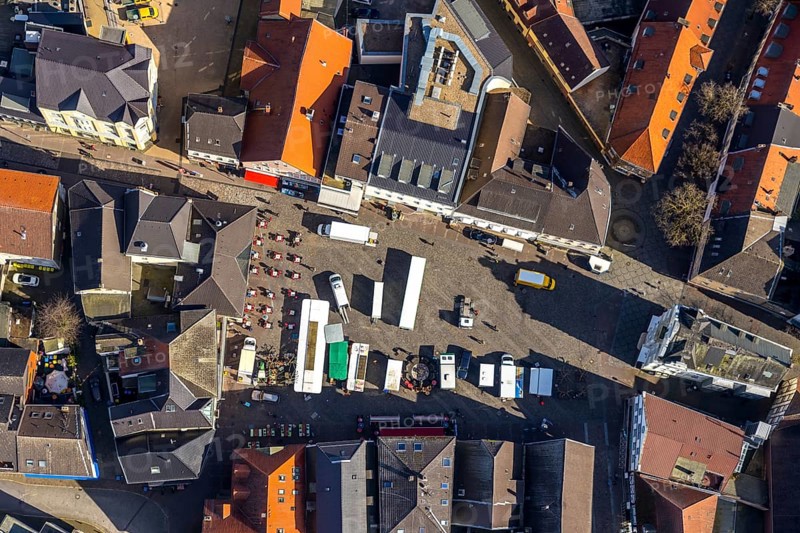 Aerial view, church square, market square market stalls, Unna, Ruhr area, North Rhine-Westphalia, Germany, DE, shopping markets, shopping square, shopping street, shopping centre, Europe, aerial view, aerial photography, aerial photography, market square, market stalls, overview, bird's eye view, birds-eyes view, overview