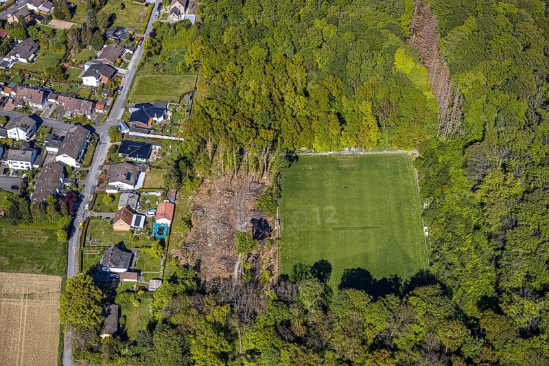 Aerial view, sports field SV Blau-Rot Billmerich e.V., forest deforestation, Unna, Ruhr area, North Rhine-Westphalia, Germany, DE, Europe, football field, football club, aerial view, aerial photography, aerial photography, sports facilities, sports field, sports facility, overview, bird's eye view, forest area, birds-eyes view, overview