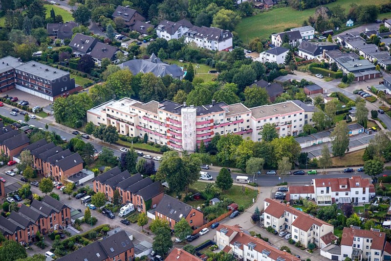 Aerial view, residential area Paracelsusstraße, Losenburg, Velbert, Ruhr area, North Rhine-Westphalia, Germany, DE, Europe, property tax, real estate, aerial view, aerial photography, aerial photography, overview, bird's eye view, residential complex, living and living, residential area, residential buildings, residential quality, residential neighbourhood, housing estate, birds-eyes view, onlyVelbert, overview, Velbert-Mitte