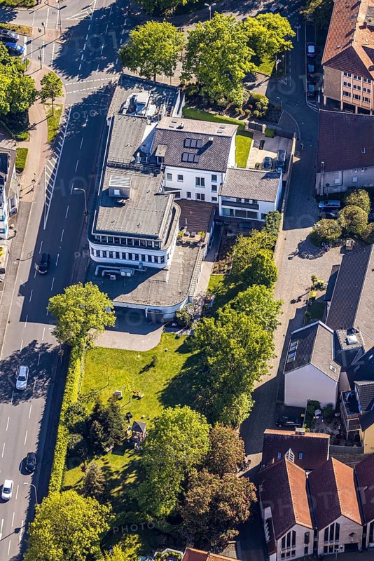 Aerial photo, Hellweger Anzeiger and Westfälische Rundschau, waterway, Unna, Ruhr area, North Rhine-Westphalia, Germany, DE, Europe, aerial photography, aerial photography, overview, bird's-eye view, newspaper publisher, birds-eyes view, overview
