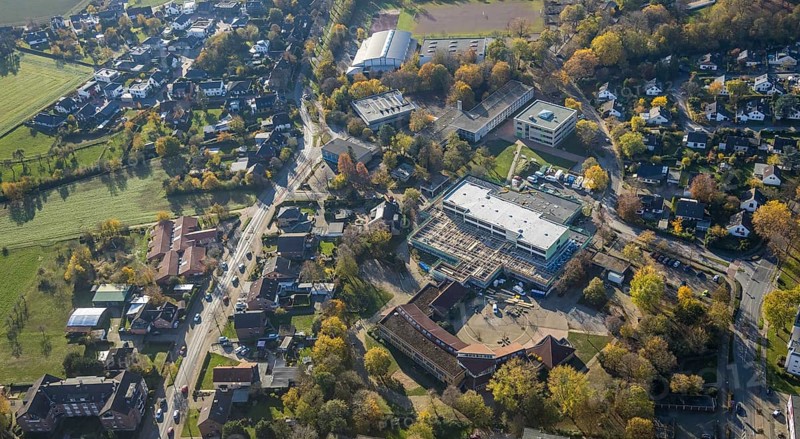 Aerial view, construction site new building Comenius comprehensive school Voerde, Voerde, Ruhr area, North Rhine-Westphalia, Germany, avenue, construction work, construction, construction area, building site, building plots, construction measure, construction project, construction site, education, educational institution, DE, Europe, comprehensive school, teaching institute, aerial view, aerial photography, aerial photography, new building, school, overview, bird's-eye view, overview