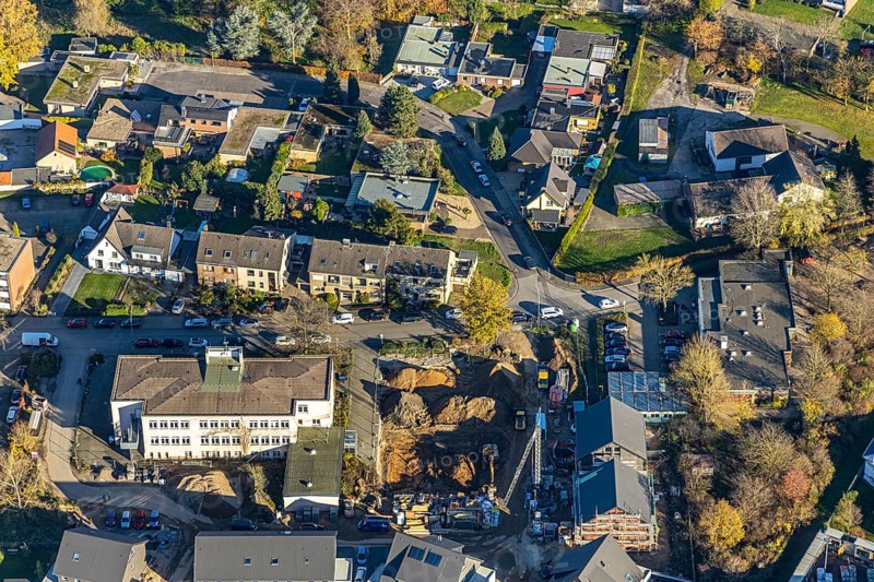 Aerial view, VHS Neukirchen-Vluyn, construction site, new building, residential area, Vluyn, Neukirchen-Vluyn, Ruhr area, North Rhine-Westphalia, Germany, construction work, building, construction area, building site, building plots, construction project, construction site, DE, Diesterwegstraße, Europe, property tax, real estate, aerial view, aerial photography, aerial photography, new construction, overview, bird's-eye view, housing estate, residential area, residential buildings, residential quality, residential neighbourhood, housing estate, birds-eyes view, overview