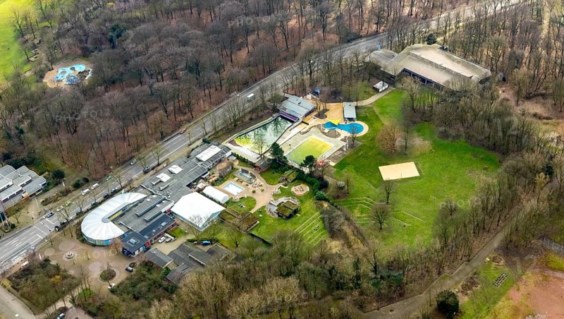 Aerial view, Solbad Vonderort, wellness centre, Osterfeld, Oberhausen, Ruhr area, North Rhine-Westphalia, Germany, DE, Europe, leisure facility, leisure pool, leisure activities, leisure centre, aerial view, aerial photography, aerial photography, overview, bird's-eye view, wellness facility, birds-eyes view, overview