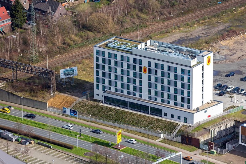 Aerial view, Hotel Super 8 by Wyndham Oberhausen, Oberhausen, Ruhr area, North Rhine-Westphalia, Germany, Brammenring, DE, Europe, gastronomy, gastronomy at the Centro, hotel, hotel at the Centro, hotel facilities, hotel business, aerial view, aerial photography, aerial photography, overview, bird's eye view, birds-eyes view, overview