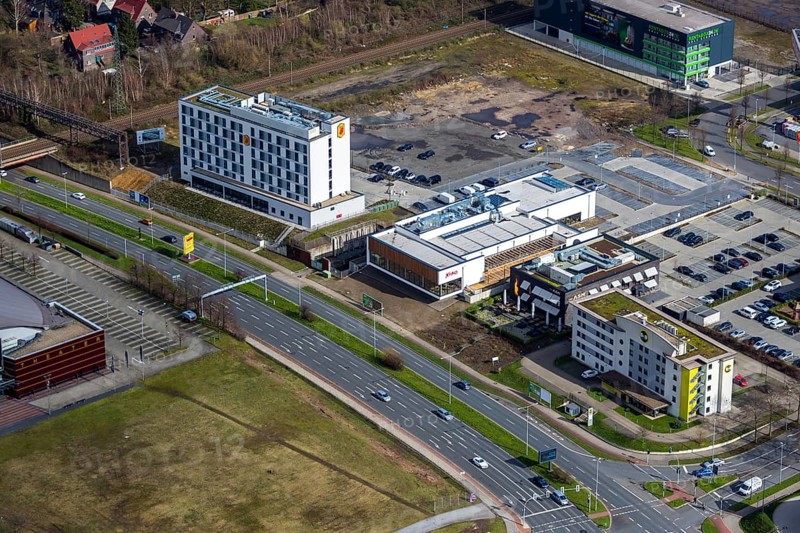 Aerial view, Hotel Super 8 by Wyndham Oberhausen, XIAO Restaurant, The ASH - Oberhausen, B&B Hotel Oberhausen am Centro, Oberhausen, Ruhr area, North Rhine-Westphalia, Germany, Brammenring, DE, food and drink, Europe, restaurant, gastronomy, gastronomy at Centro, hotel, hotel at Centro, hotel facilities, hotel business, aerial view, aerial photography, aerial photography, overview, bird's eye view, birds-eyes view, overview