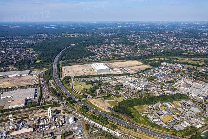 Aerial view, Oberhausen, Logport V, Duisport, Waldteichstraße industrial estate, EDEKA-Logistik-ZENTRUM, Sterkrade, Ruhr area, North Rhine-Westphalia, Germany, DE, Europe, birds-eyes view, aerial photography, aerial photography, overview, bird's eye view