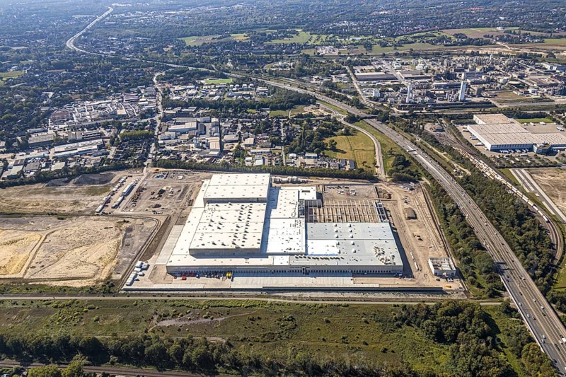 Aerial view, new access road, Oberhausen-Waldteich new EDEKA logistics centre for the Rhine-Ruhr region, Sterkrade, Oberhausen, Ruhr area, North Rhine-Westphalia, Germany, DE, Europe, birds-eyes view, aerial photograph, aerial photography, aerial photography, overview, overview, bird's eye view, Bremer AG, Duisburger Hafen AG, RAG Immobilien GmbH the joint venture logport ruhr GmbH