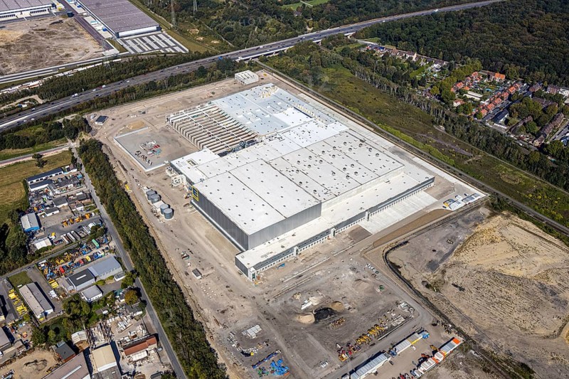 Aerial view, new access road, Oberhausen-Waldteich new EDEKA logistics centre for the Rhine-Ruhr region, Sterkrade, Oberhausen, Ruhr area, North Rhine-Westphalia, Germany, DE, Europe, birds-eyes view, aerial photograph, aerial photography, aerial photography, overview, overview, bird's eye view, Bremer AG, Duisburger Hafen AG, RAG Immobilien GmbH the joint venture logport ruhr GmbH