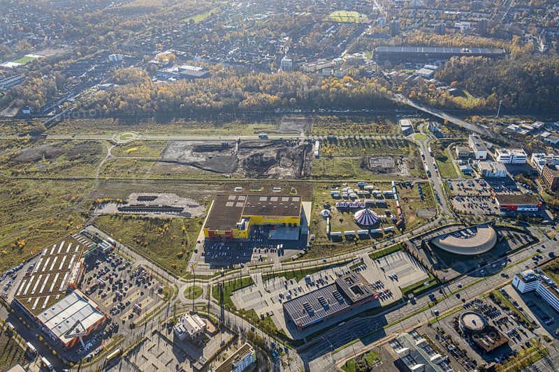 Aerial view, Neue Mitte, CentrO site, construction site, Hornbach Baumarkt, Poco Einrichtungsmarkt, Borbeck, Oberhausen, Ruhr area, North Rhine-Westphalia, Germany, construction work, building, construction area, building site, building plots, construction project, DE, shopping, shopping centre, shopping markets, shopping square, shopping centre, Europe, aerial view, aerial photography, aerial photography, new building, shopping, shopping, shopping centre, overview, bird's eye view, birds-eyes view, overview