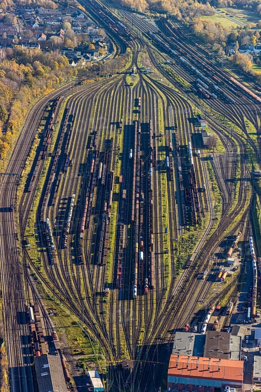 Aerial view, freight station Oberhausen-West, Vondern, Oberhausen, Ruhr area, North Rhine-Westphalia, Germany, railway tracks, railway station, DE, Deutsche Bahn AG, Europe, shapes and colours, freight transport, aerial view, aerial photography, aerial photography, overview, bird's-eye view, overview