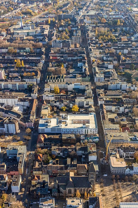 Aerial view, Catholic Church at Altmarkt, Altmarkt, city centre, Oberhausen, Ruhr area, North Rhine-Westphalia, Germany, old town, place of worship, city, DE, Europe, religious community, place of worship, holy place, church, parish, denomination, aerial view, aerial photography, aerial photography, market place, market street, local view, religion, religious place, townscape, city centre, overview, bird's eye view, overview