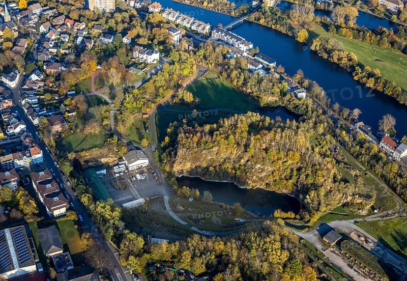 Aerial view, Rauen quarry, Ruhr river, Saarn, Mülheim an der Ruhr, Ruhr area, North Rhine-Westphalia, Germany, DE, Europe, Kassenberg, aerial view, aerial photography, aerial photography, overview, bird's eye view, forest area, birds-eyes view, overview