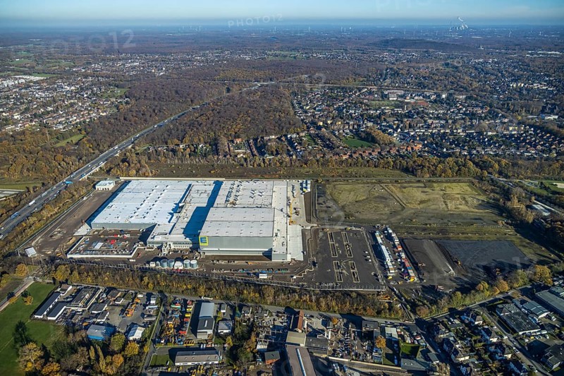 Aerial view, Edeka central warehouse logistics centre, Waldteich, Schwarrze Heide, Oberhausen, Ruhr area, North Rhine-Westphalia, Germany, A3 motorway, DE, Edeka Rhein-Ruhr, Europe, freight transport, logistics, logistics service, logistics service provider, logistics provider, logistics centre, aerial view, aerial photography, aerial photography, aerial photography, freight forwarding, transport, transport service, overview, bird's-eye view, Waldteichstraße, birds-eyes view, overview