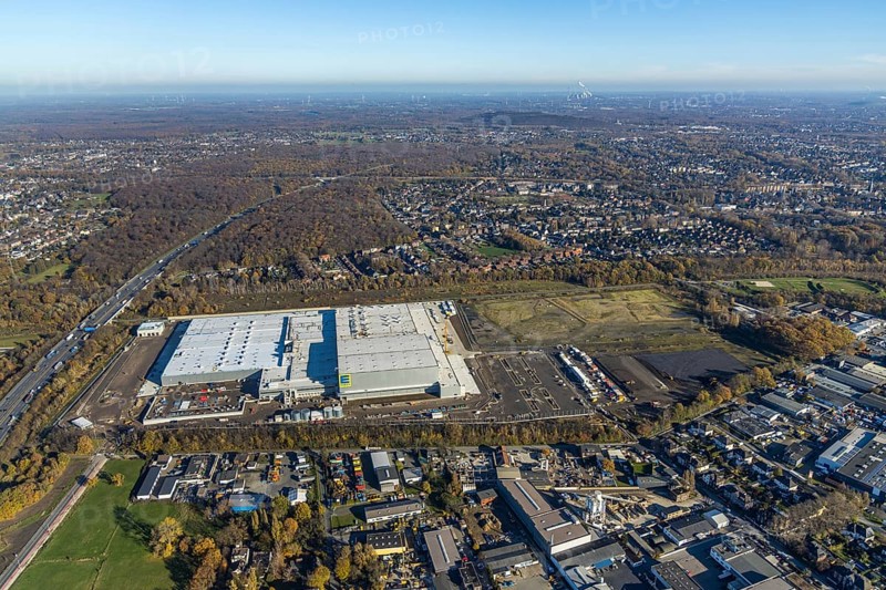Aerial view, Edeka central warehouse logistics centre, Waldteich, Schwarrze Heide, Oberhausen, Ruhr area, North Rhine-Westphalia, Germany, A3 motorway, DE, Edeka Rhein-Ruhr, Europe, freight transport, logistics, logistics service, logistics service provider, logistics provider, logistics centre, aerial view, aerial photography, aerial photography, aerial photography, freight forwarding, transport, transport service, overview, bird's-eye view, Waldteichstraße, birds-eyes view, overview