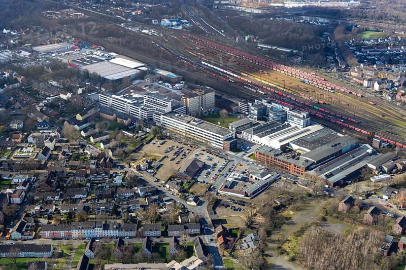 Aerial view, Quartier231 Businesspark, freight yard Oberhausen West, Oberhausen, Ruhr area, North Rhine-Westphalia, Germany, railway area, railway tracks, business, office building, DE, Deutsche Bahn AG, Europe, commercial enterprises, commercial area, commercial park, commercial use, industrial site, aerial photograph, aerial photography, aerial photography, marshalling yard, revitalisation, overview, bird's eye view, birds-eyes view, overview