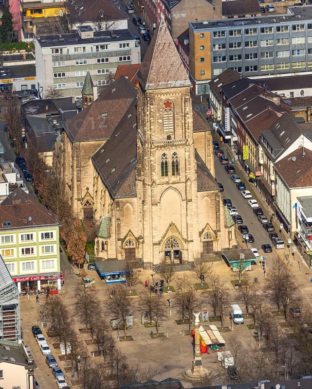 Aerial view, Catholic Church at Altmarkt, Altmarkt, Oberhausen, Ruhr area, North Rhine-Westphalia, Germany, DE, Europe, religious community, place of worship, church, parish, denomination, aerial photograph, aerial photography, aerial photography, religion, overview, bird's-eye view, overview