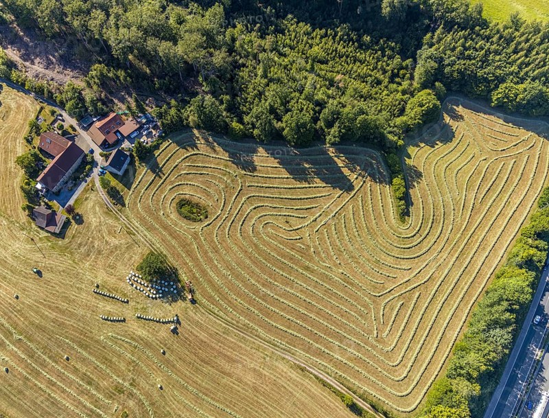 Aerial view, Agricultural area, Farm Auf der Niedergethe, Hiddinghauser Straße, Niedersprockhövel, Sprockhövel, Ruhr area, North Rhine-Westphalia, Germany, Farm, DE, Ennepe-Ruhr-Kreis, Europe, Shapes and colours, Agriculture, Agricultural fields, Agricultural business, Farming business, Aerial view, Aerial photography, Aerial photography, Overview, Bird's-eye view, Meadows and fields, birds-eyes view, overview, Harvest, Mowing, Hay harvest, Silage, Plastic silage