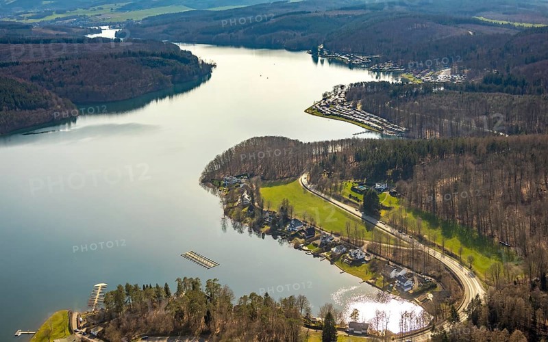 Aerial view, Sorpesee, Sorpe shore, camping at Sorpesee, campsite, Langscheid, Sundern, Sauerland, North Rhine-Westphalia, Germany, DE, Europe, aerial view, aerial photography, aerial photography, overview, bird's-eye view, birds-eyes, view, overview, drinking water, water supply, leisure, recreation, nature, reservoir, dam, water, swimming, boats, shipping, ships, recreation, overnight stay, camping, holidays, holiday, motorhome site