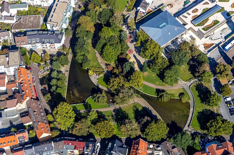 Aerial photo, Paderquellgebiet, Paderborn, Ostwestfalen-Lippe, OWL, North Rhine-Westphalia, Germany, DE, Europe, river Pader, Jenny-Alboni-Weg, aerial photo, aerial photography, aerial photography, OWL-Buch, OWLBuch, Ostwestfalen, park, pond, overview, bird's-eye view, overview