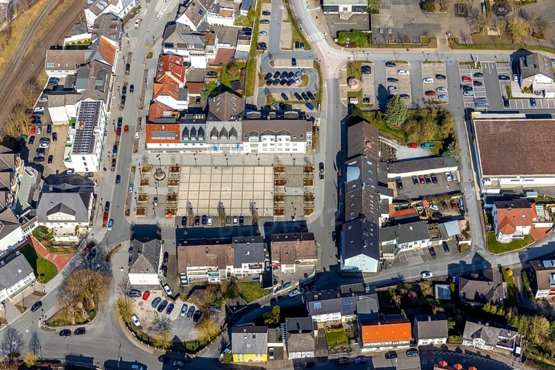 Aerial view, Wilkeplatz, shopping centre, Belecke district, Warstein, North Rhine-Westphalia, Germany