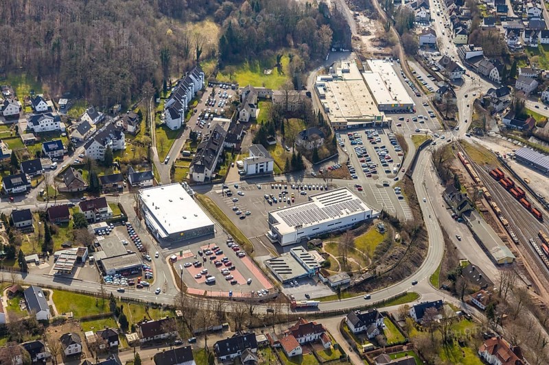 Aerial view, shopping centre, Aldi. Lidl, Edeka, Alte Kreisstraße, Warstein, North Rhine-Westphalia, Germany