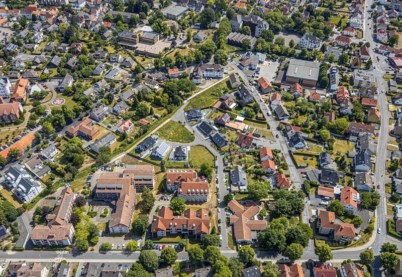 Aerial view, Westuffler Weg, Haus Amadeus retirement home, Haus Mozart, Werl, Soester Börde, North Rhine-Westphalia, Germany