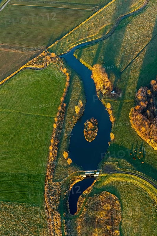 Aerial view, Sönnerbach and Salzbach streams and pond in autumn landscape, Werl, North Rhine-Westphalia, Germany