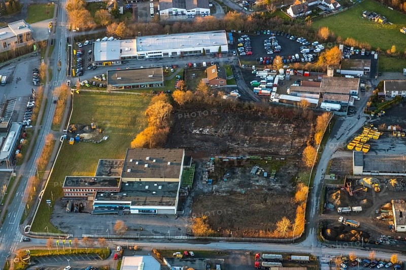 Aerial view, Kettler Outlet Werl, Wilhelm Jonas car dealership, Neuwerk site, Werl, North Rhine-Westphalia, Germany