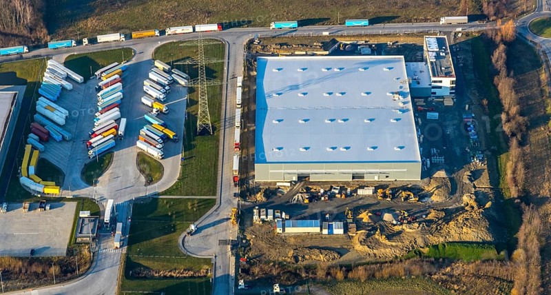 Aerial view, industrial estate in Lenklar, in the Wahrbrink-West industrial estate, Euroroll GmbH, new production facility, Amazon, Thermo Sensor, Rollex conveyor elements, Werne, Ruhr area, North Rhine-Westphalia, Germany