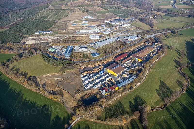 Aerial view, industrial park Hochsauerland, federal road B511, Bad Fredeburg, Wormbach, Schmallenberg, Sauerland, North Rhine-Westphalia, Germany, Bettenkamp, DE, Dickel-Holz GmbH, Europe, commercial enterprises, commercial area, commercial park, commercial location, commercial use, industrial area, industrial building, industrial location, aerial photograph, aerial photography, aerial photography, overview, bird's-eye view, overview