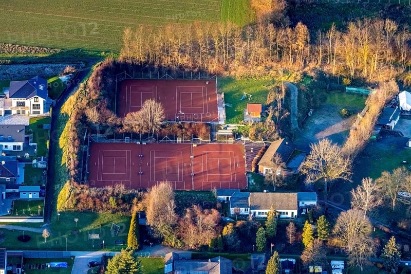 Aerial view, tennis courts, tennis centre TV Wickede 1890, Wickede, Sauerland, North Rhine-Westphalia, Germany