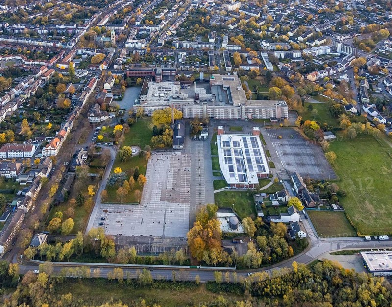Aerial view, former company premises Tengelmann Warenhandel, Speldorf, Mülheim an der Ruhr, Ruhr area, North Rhine-Westphalia, Germany, DE, Europe, commercial enterprises, commercial area, commercial area, commercial location, commercial use, industrial area, industrial building, industrial location, aerial view, aerial photography, aerial photography, overview, bird's-eye view, Wissollstraße, birds-eyes view, overview