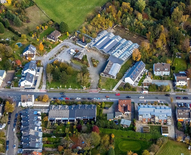 Aerial view, construction area Christof Rumbaum Gartenbau und Baumschule, Saarn - Süd, Mülheim an der Ruhr, Ruhr area, North Rhine-Westphalia, Germany, construction area, construction site, building plots, construction project, DE, Europe, horticulture, commercial area, commercial use, Kölner Straße, aerial view, aerial photography, aerial photography, overview, bird's-eye view, birds-eyes view, overview