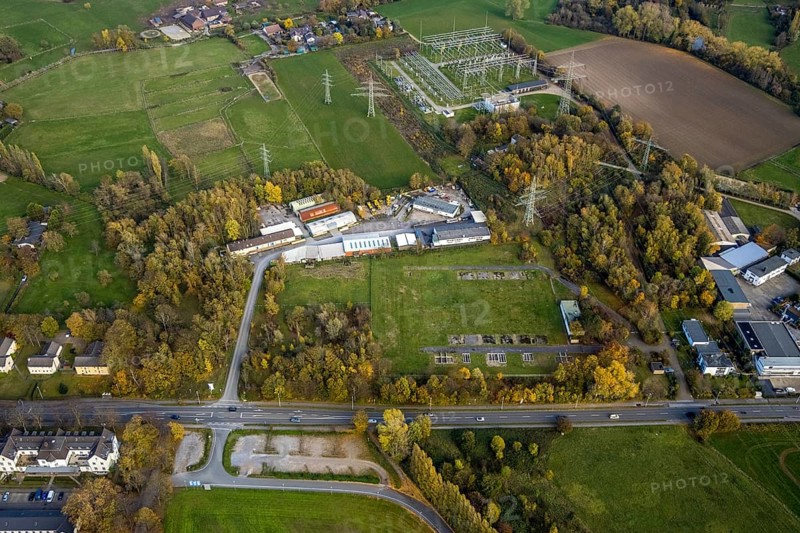Aerial view, timber trade, Kölner Straße, Saarn - Süd, Mülheim an der Ruhr, Ruhr area, North Rhine-Westphalia, Germany, DE, Economy wood packaging, Europe, aerial view, aerial photography, aerial photography, Selbeck station, overview, bird's-eye view, overview