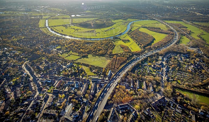 Aerial view, Styrumer Ruhrbogen, Ruhrwiesen, landfill Kolkerhofweg, city triangle Duisburg-Oberhausen-Mülheim, wind turbine, river Ruhr, Mülheim an der Ruhr, Ruhr area, North Rhine-Westphalia, Germany, bridge over the Ruhr, DE, Duisburg, railway bridge, Europe, distant view, flood, aerial view, aerial photography, aerial photography, Ruhr floodplain, Ruhr valley cycle path, Ruhr river bank, Speldorfer Straße, overview, bird's-eye view, wind energy, wind turbine, wind power, wind turbine, wind turbines, birds-eyes view, overview, flooding