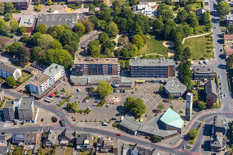 Aerial view, Feldmark market square, Friedenskirche Protestant church, Wesel, Ruhr area, Lower Rhine, North Rhine-Westphalia, Germany