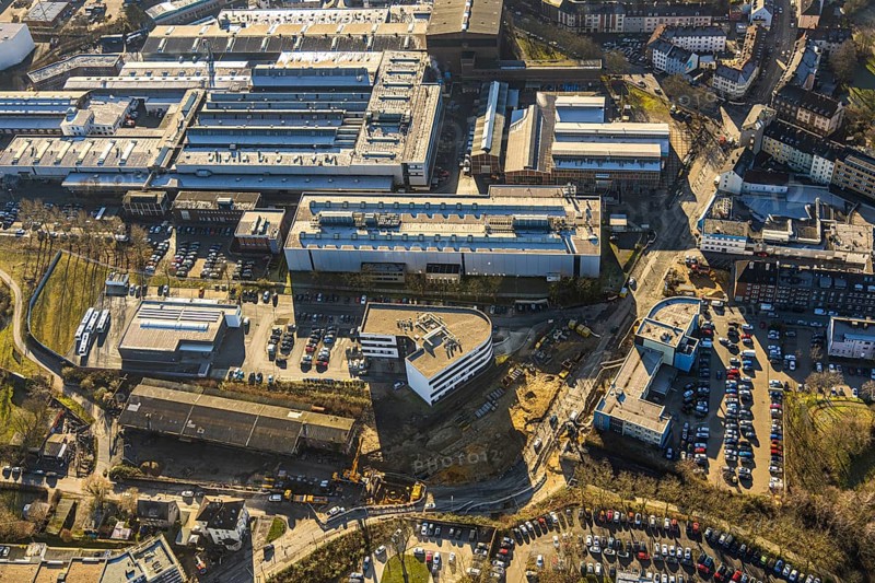 Aerial photo, ZF Industrieantriebe Witten, Pferdebachstraße medical centre, employment agency, Witten-Mitte, Witten, Ennepe-Ruhr district, Ruhr area, North Rhine-Westphalia, Germany