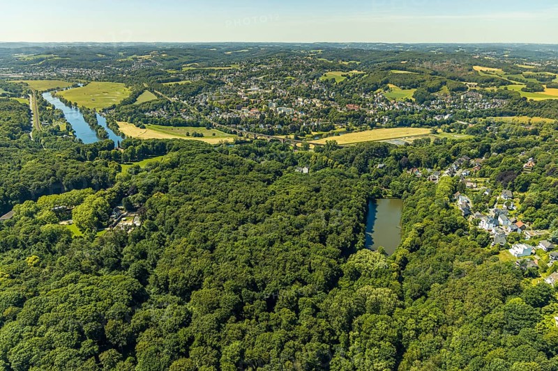 Aerial view, excursion destination Hohenstein, river Ruhr, Hammerteich, view to Bommern, Witten, Ennepe-Ruhr district, Ruhr area, North Rhine-Westphalia, Germany