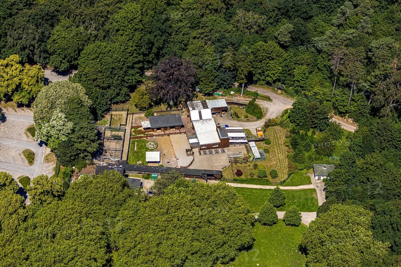Aerial view, Hohenstein excursion destination, Hohenstein petting zoo, Witten, Ennepe-Ruhr district, Ruhr area, North Rhine-Westphalia, Germany